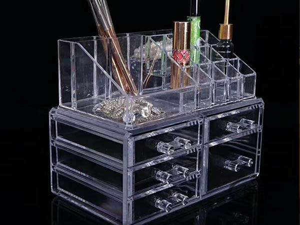 Casting acrylic